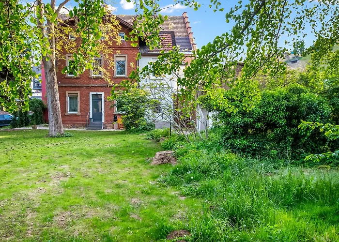 Altstadt Apartment Am Wasser Mit Parkplatz Und Riesigem Garten