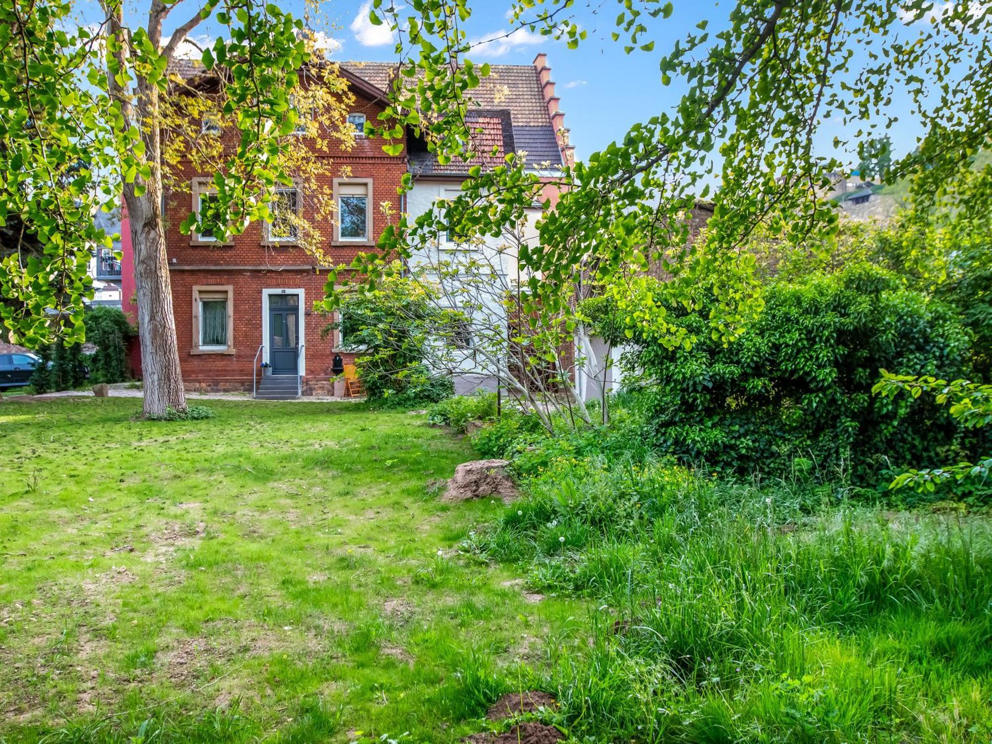 Apartment Altstadt Am Wasser Mit Parkplatz Und Riesigem Garten Bad Kreuznach